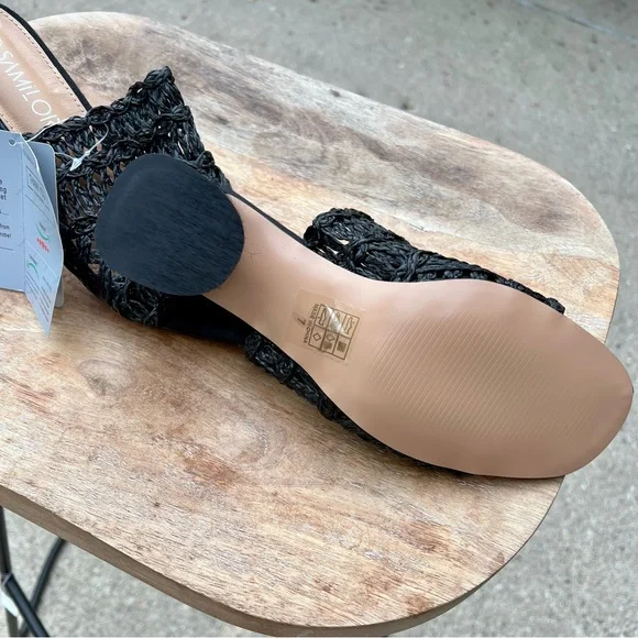 NWT Size 7 slides black - Picture 3 of 4